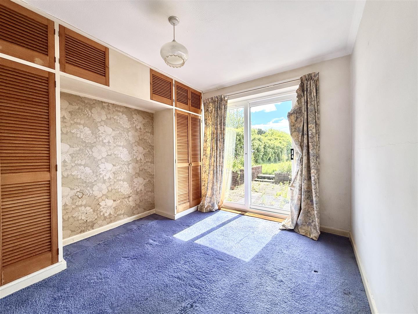 Dulais Grove, Sketty, Swansea, SA2 8BL